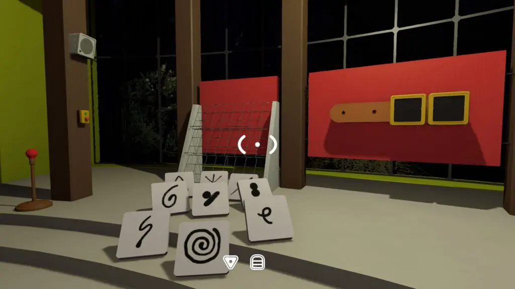 One split room contains symbol pieces, a five-slot rail, two displays, speaker, and signal control